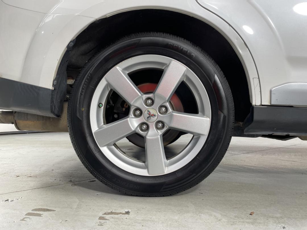 Photo '12' of Mitsubishi Outlander Photo '12' of Mitsubishi Outlander