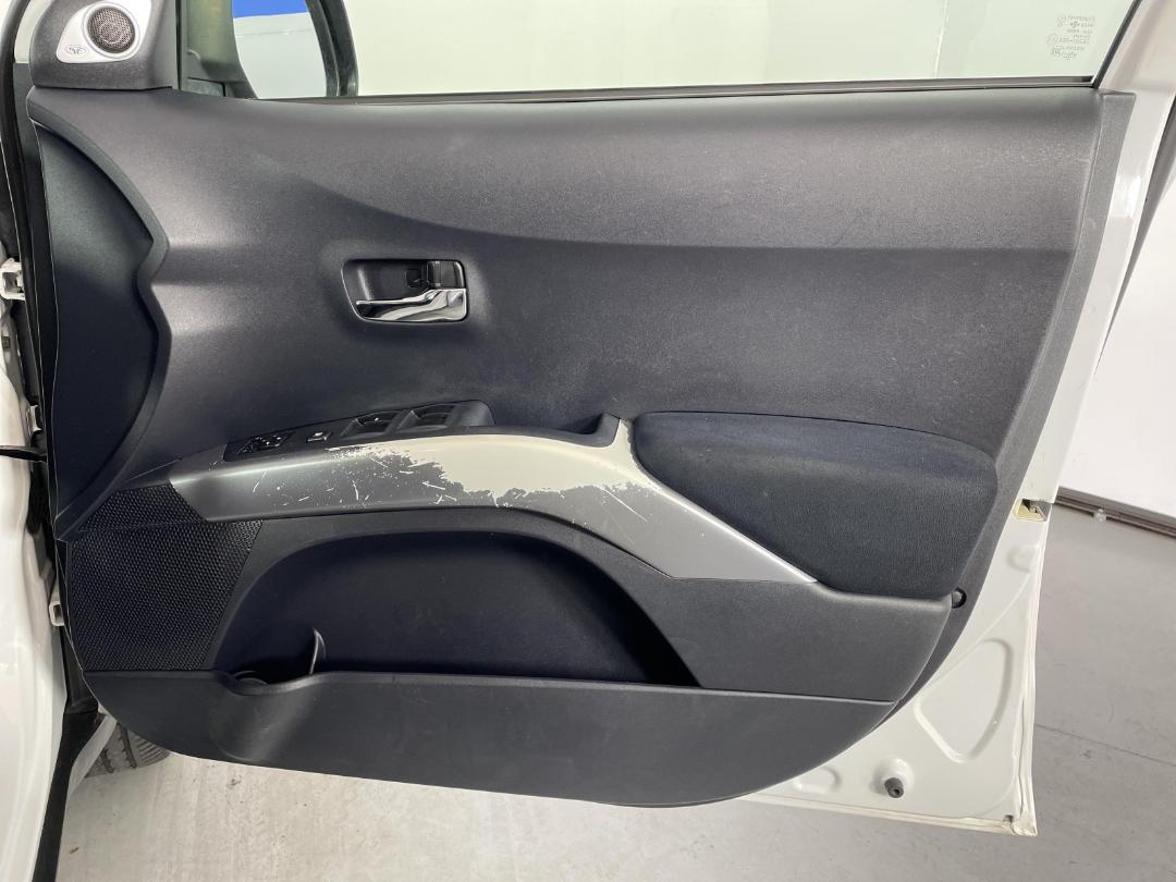 Photo '15' of Mitsubishi Outlander Photo '15' of Mitsubishi Outlander