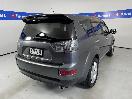 Thumbnail '7' of Mitsubishi Outlander