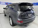 Thumbnail '5' of Mitsubishi Outlander