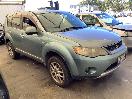 Thumbnail '2' of Mitsubishi Outlander