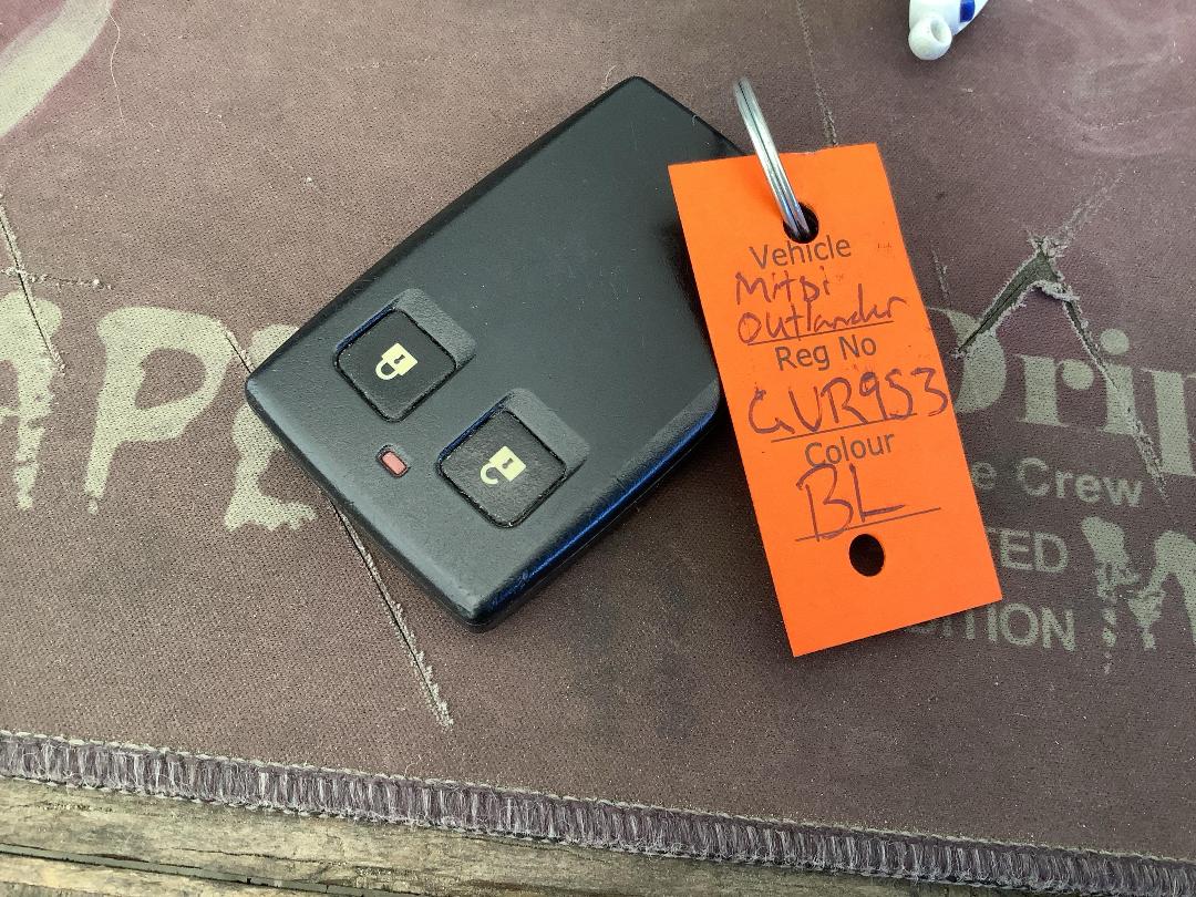 Photo '24' of Mitsubishi Outlander Photo '24' of Mitsubishi Outlander