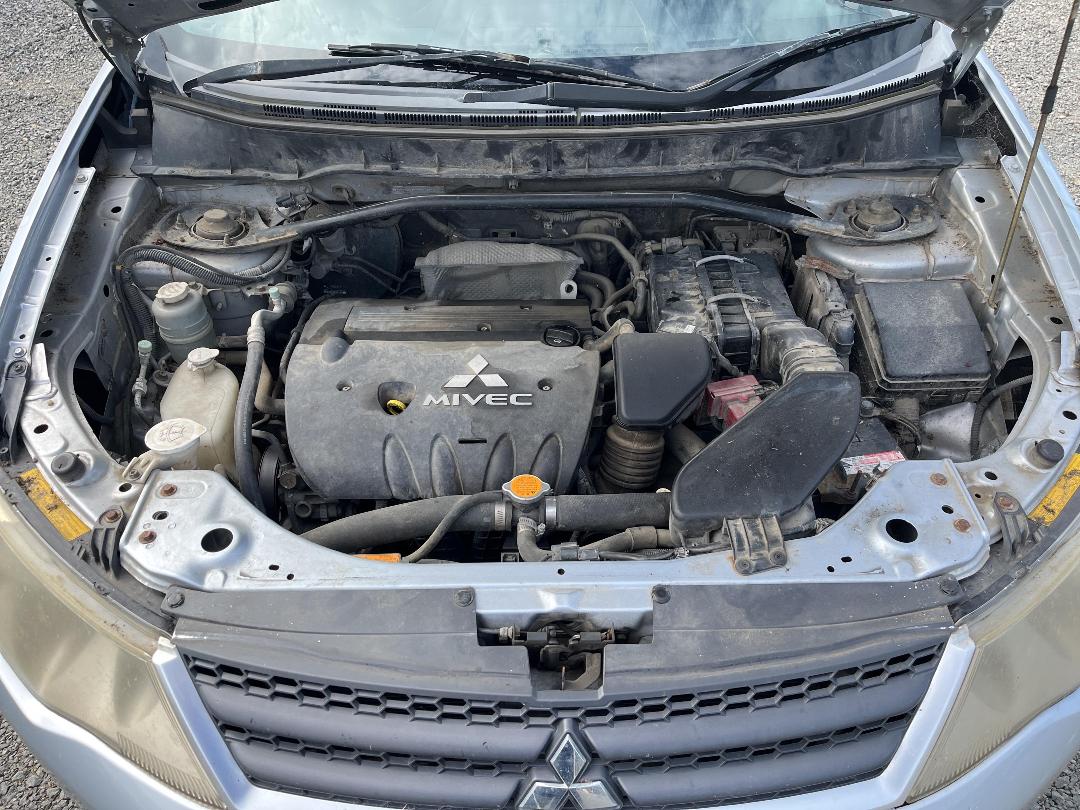 Photo '11' of Mitsubishi Outlander Photo '11' of Mitsubishi Outlander