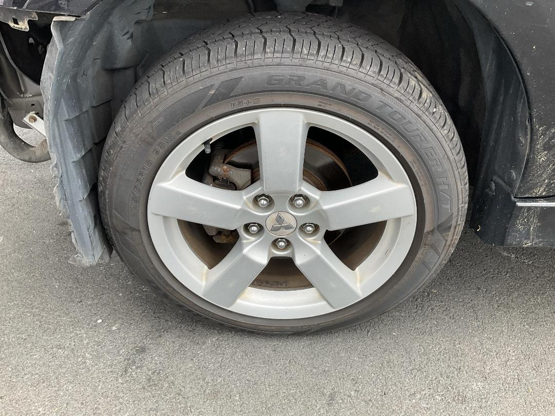 Photo '11' of Mitsubishi Outlander Photo '11' of Mitsubishi Outlander