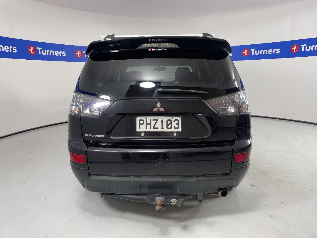 Photo '6' of Mitsubishi Outlander Photo '6' of Mitsubishi Outlander