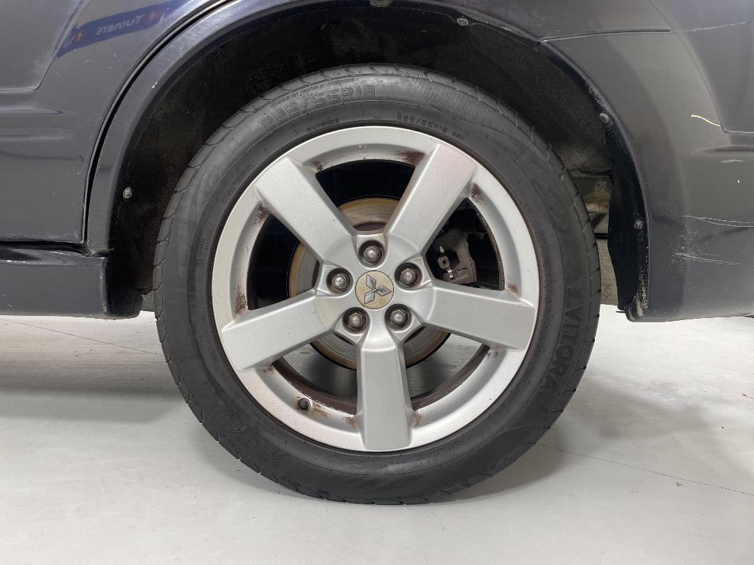 Photo '11' of Mitsubishi Outlander Photo '11' of Mitsubishi Outlander