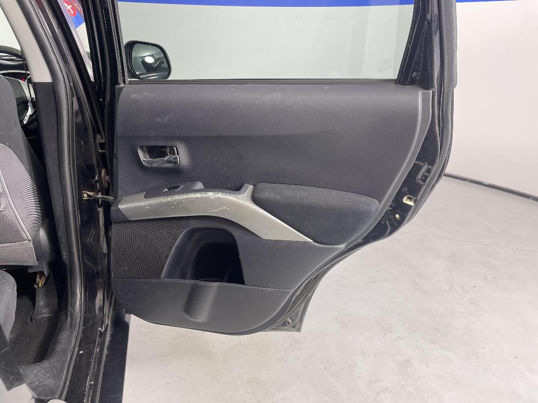 Photo '19' of Mitsubishi Outlander Photo '19' of Mitsubishi Outlander