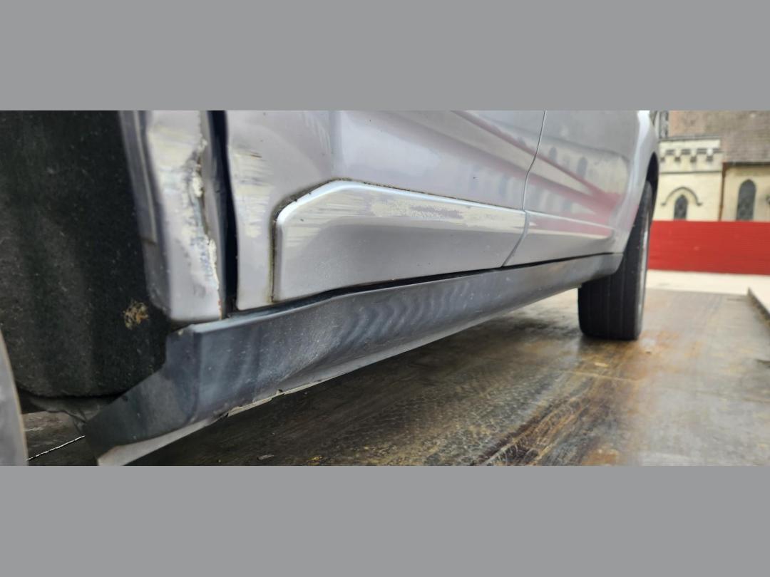 Photo '3' of Mitsubishi Outlander