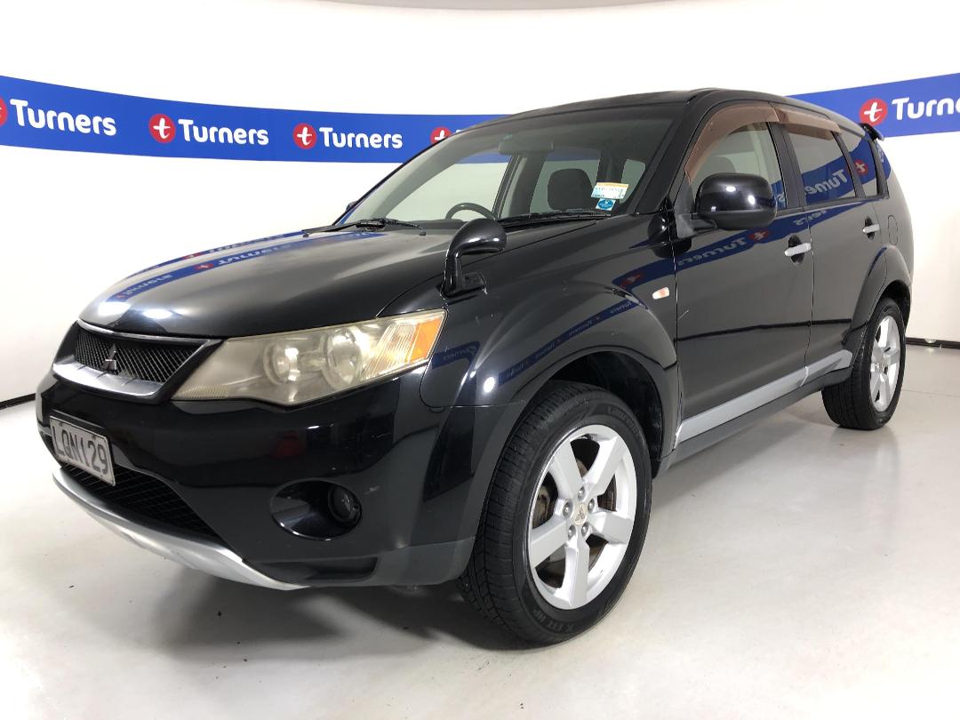 Photo '4' of Mitsubishi Outlander Photo '4' of Mitsubishi Outlander