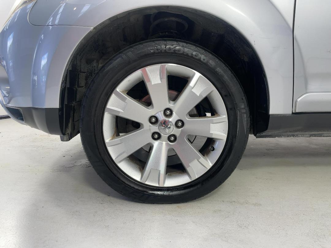 Photo '10' of Mitsubishi Outlander Photo '10' of Mitsubishi Outlander