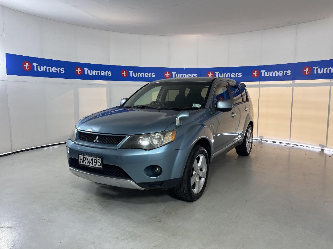 Photo '4' of Mitsubishi Outlander