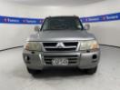 Thumbnail '2' of Mitsubishi Pajero