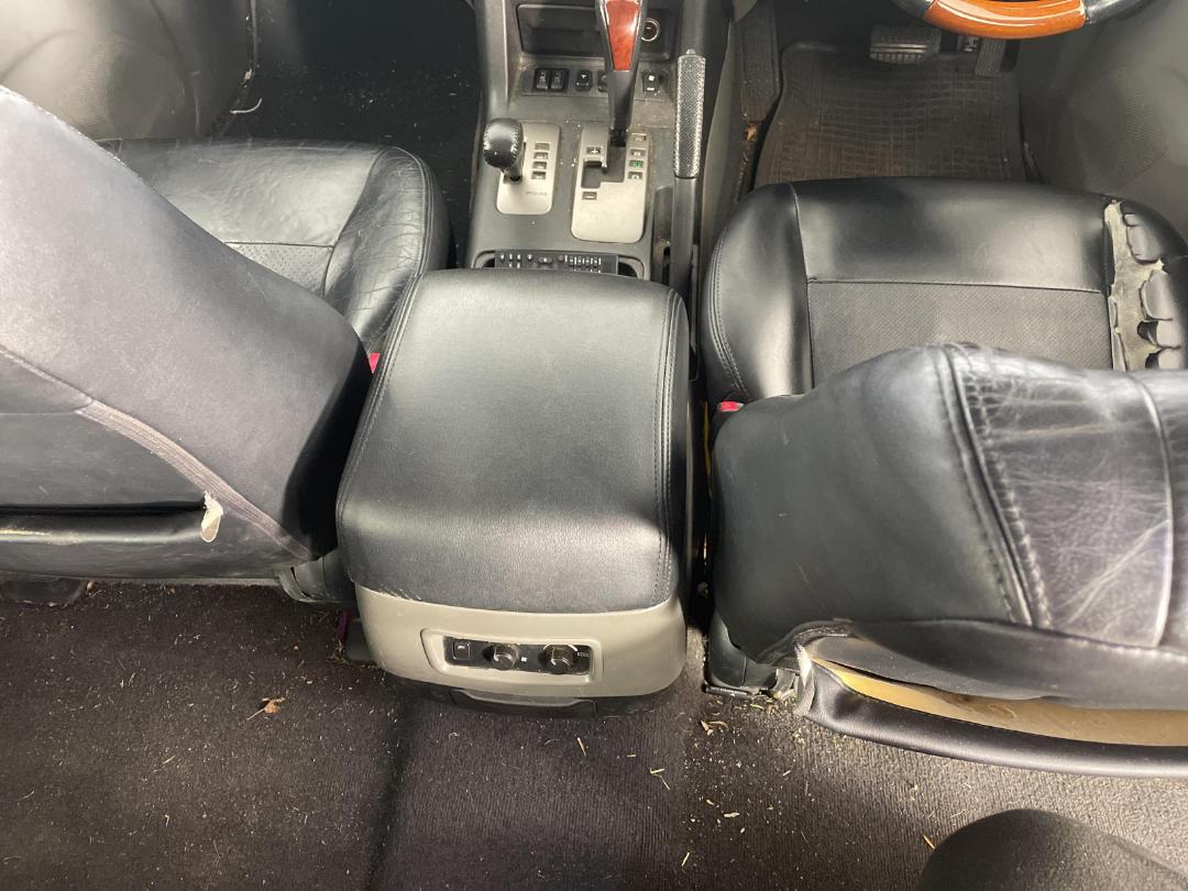 Photo '18' of Mitsubishi Pajero Photo '18' of Mitsubishi Pajero