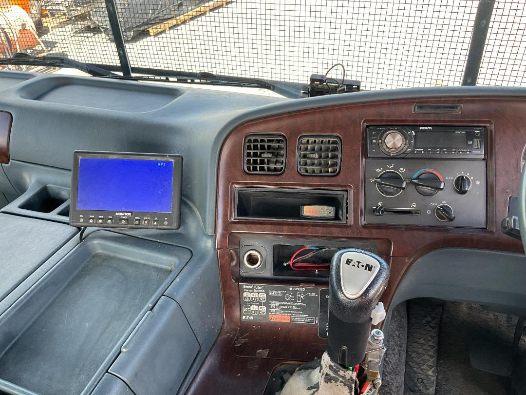 Photo '15' of Mitsubishi Shogun FS430S5 Cab Chassis