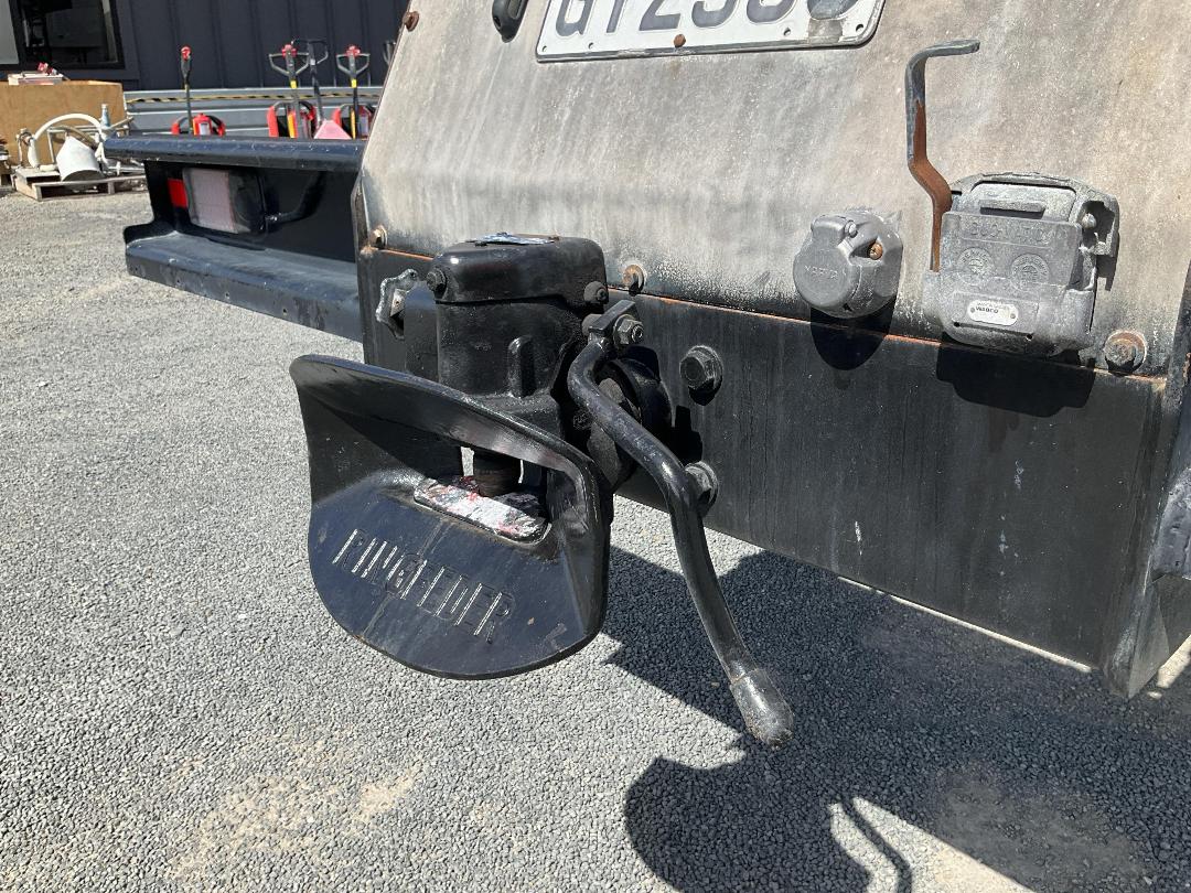 Photo '24' of Mitsubishi Shogun FS430S5 Cab Chassis