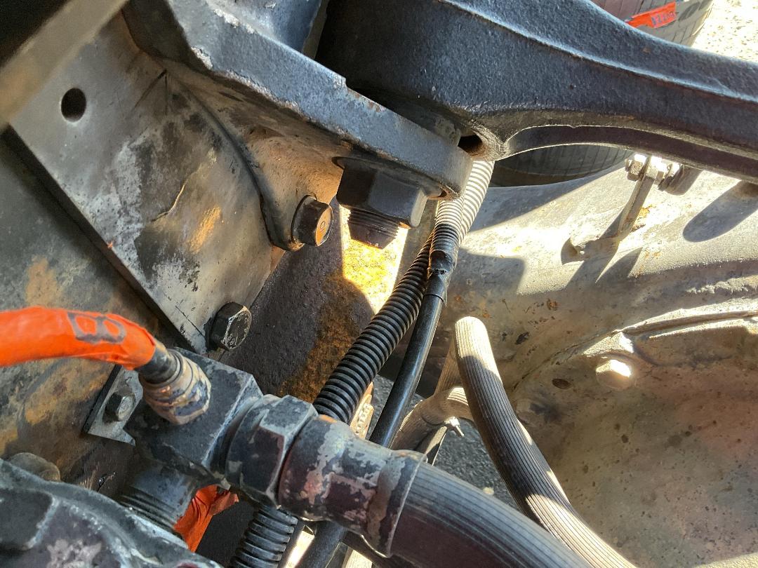 Photo '37' of Mitsubishi Shogun FP350G3 Tractor Unit Crane