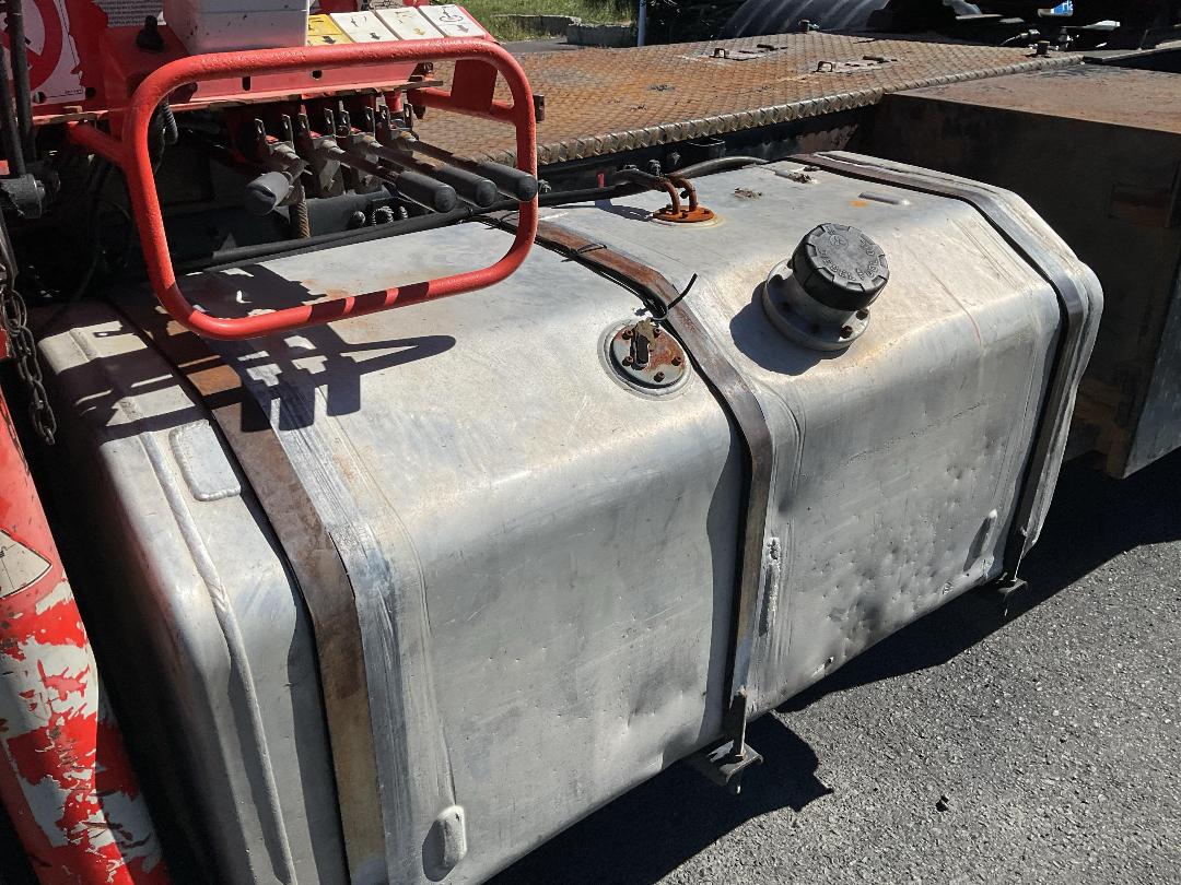 Photo '44' of Mitsubishi Shogun FP350G3 Tractor Unit Crane