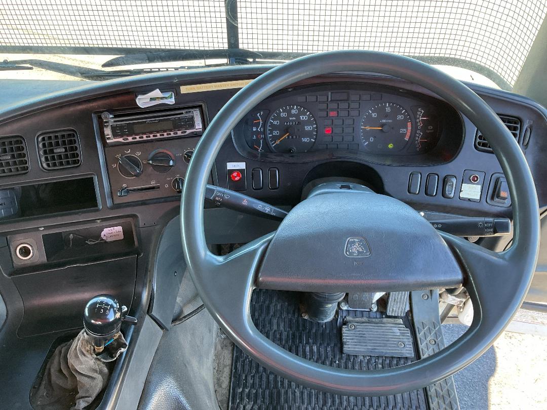 Photo '13' of Mitsubishi Shogun FP350G3 Tractor Unit Crane