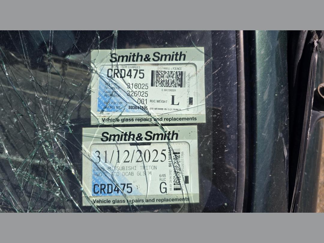 Photo '15' of Mitsubishi Triton TD Dcab GLS Photo '15' of Mitsubishi Triton TD Dcab GLS