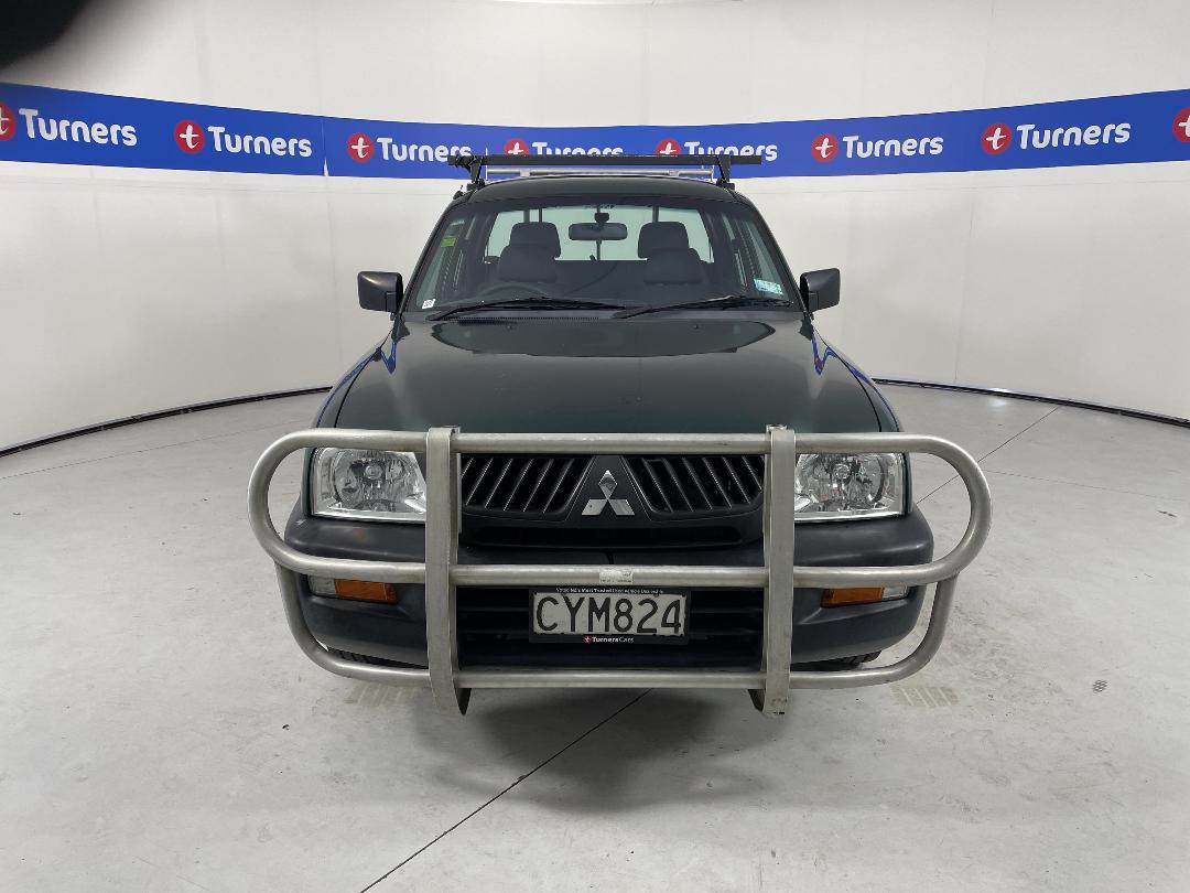 Photo '2' of Mitsubishi Triton DBL CAB Photo '2' of Mitsubishi Triton DBL CAB