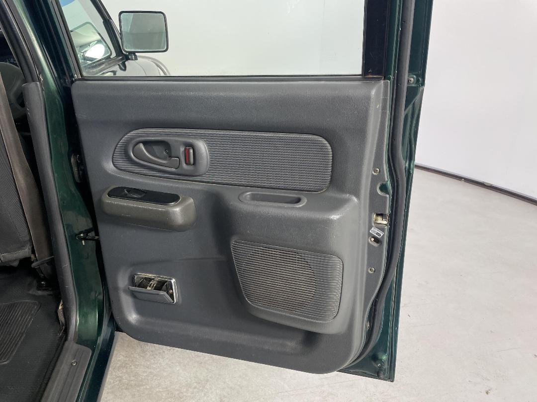 Photo '17' of Mitsubishi Triton DBL CAB Photo '17' of Mitsubishi Triton DBL CAB