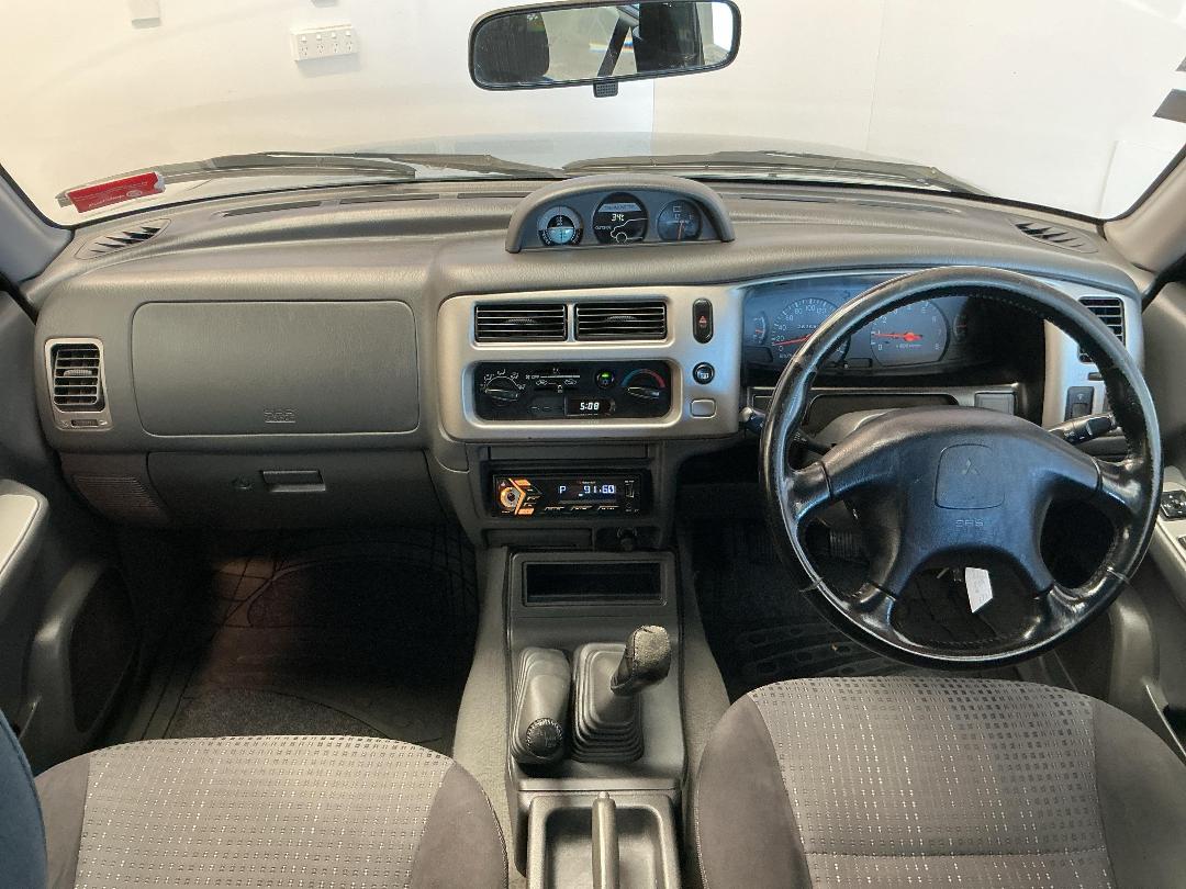 Photo '17' of Mitsubishi Triton Photo '17' of Mitsubishi Triton