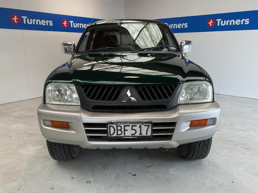 Photo '2' of Mitsubishi Triton Photo '2' of Mitsubishi Triton