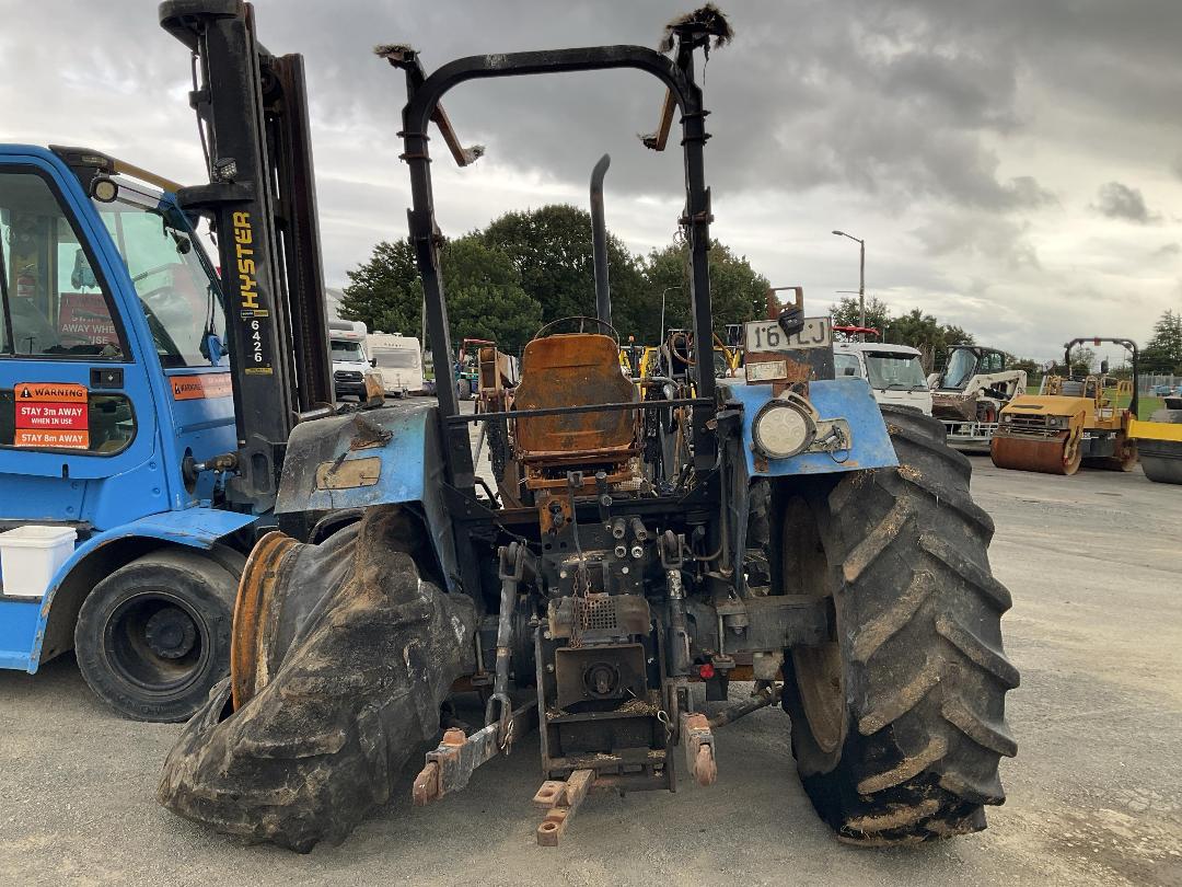 Photo '5' of New Holland TL90 Excavator
