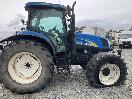 Thumbnail '10' of NEW HOLLAND TS135A Tractor
