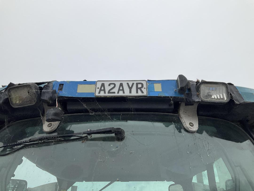 Photo '28' of NEW HOLLAND TS135A Tractor Photo '28' of NEW HOLLAND TS135A Tractor