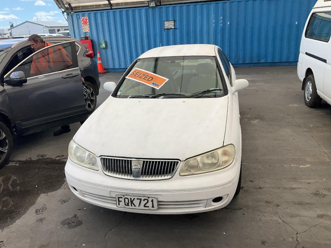 Photo '5' of Nissan Bluebird Sylphy Photo '5' of Nissan Bluebird Sylphy