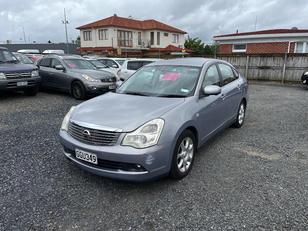 Photo '3' of Nissan Bluebird Sylphy Photo '3' of Nissan Bluebird Sylphy