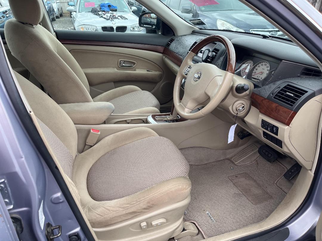 Photo '14' of Nissan Bluebird Sylphy Photo '14' of Nissan Bluebird Sylphy