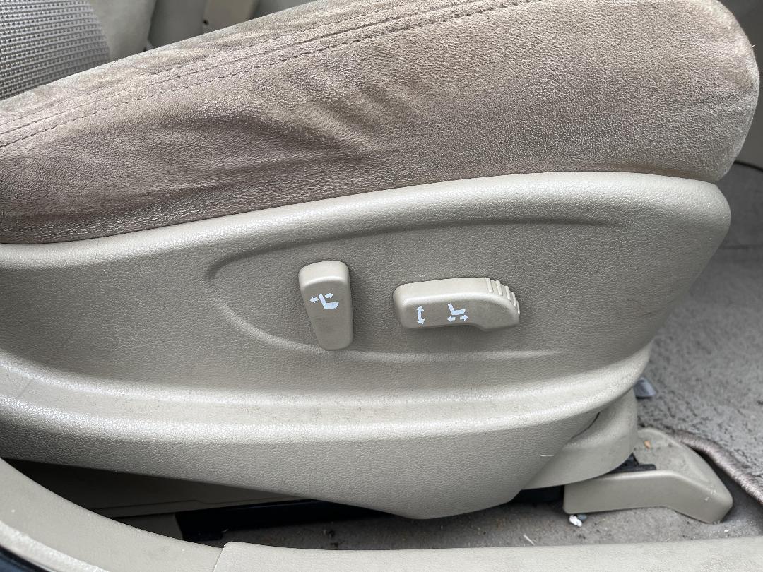 Photo '25' of Nissan Bluebird Sylphy Photo '25' of Nissan Bluebird Sylphy