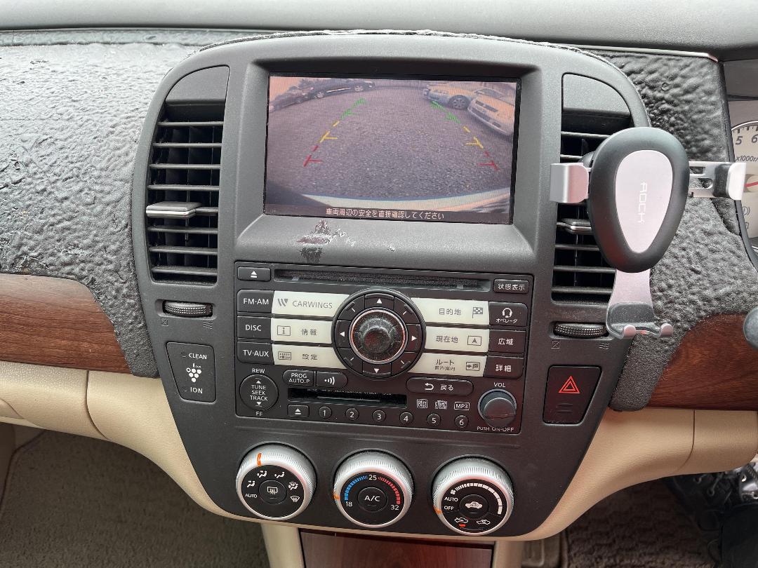 Photo '27' of Nissan Bluebird Sylphy Photo '27' of Nissan Bluebird Sylphy