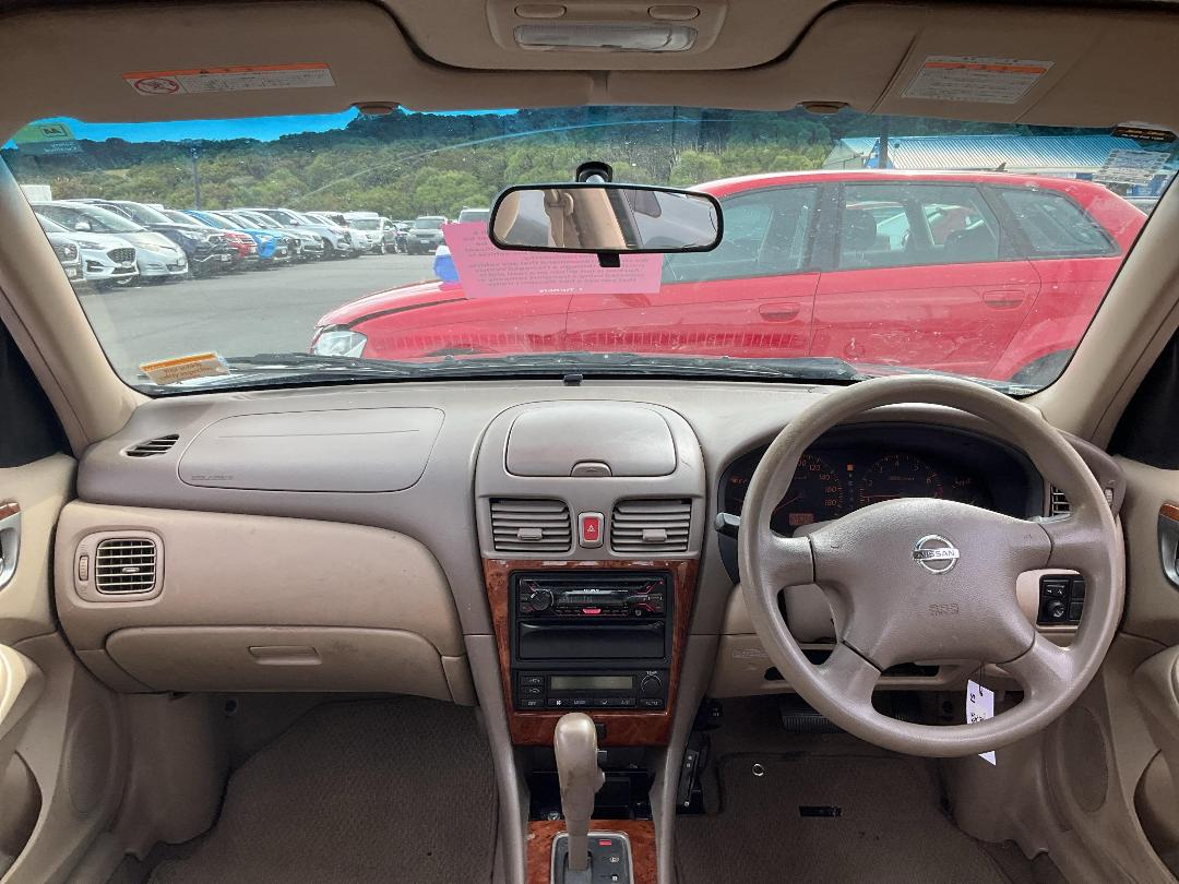 Photo '10' of Nissan Bluebird Sylphy Photo '10' of Nissan Bluebird Sylphy