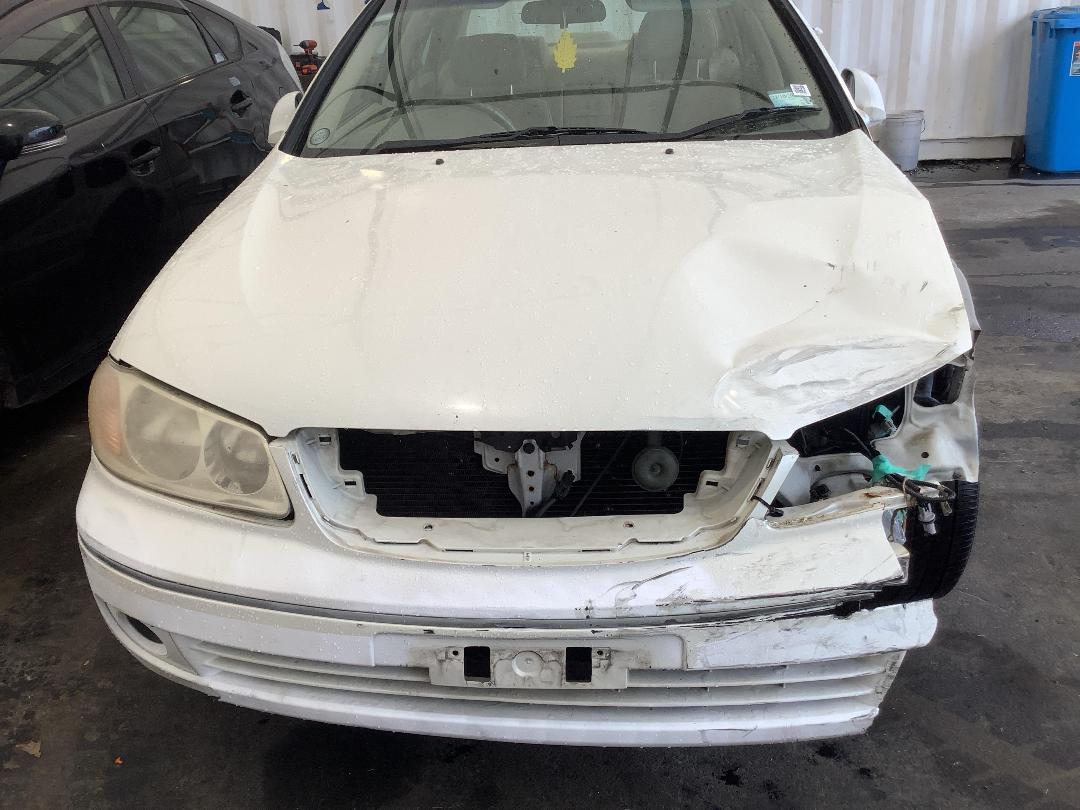 Photo '3' of Nissan Bluebird