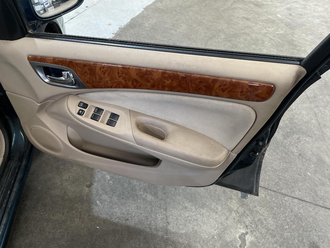 Photo '7' of Nissan Bluebird Sylphy