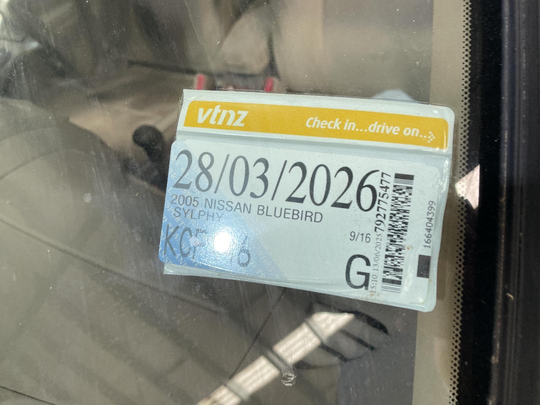 Photo '13' of Nissan Bluebird Sylphy