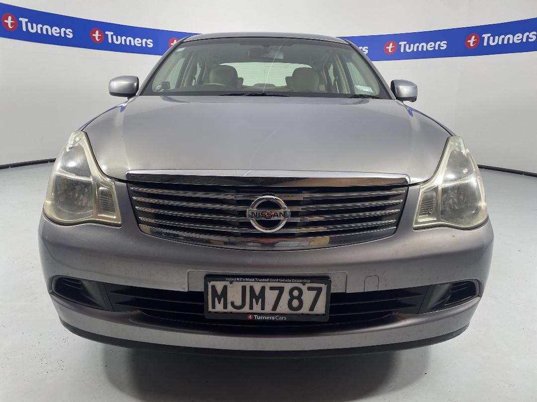 Photo '2' of Nissan Bluebird Photo '2' of Nissan Bluebird