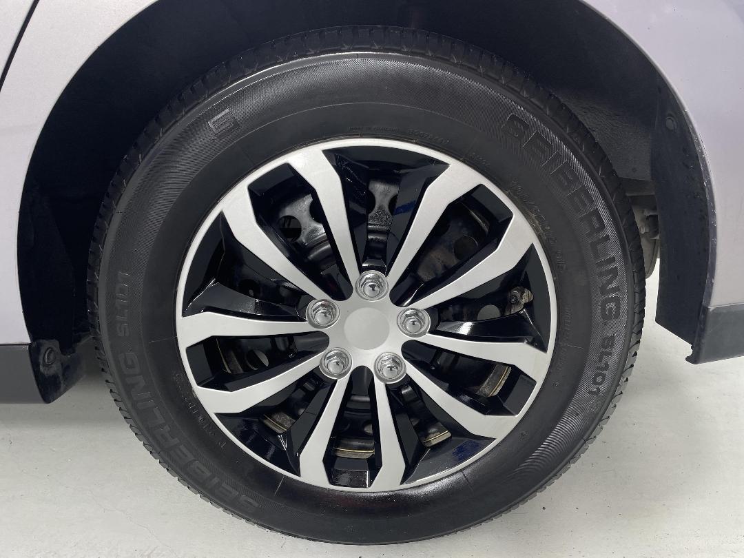 Photo '11' of Nissan Bluebird Photo '11' of Nissan Bluebird