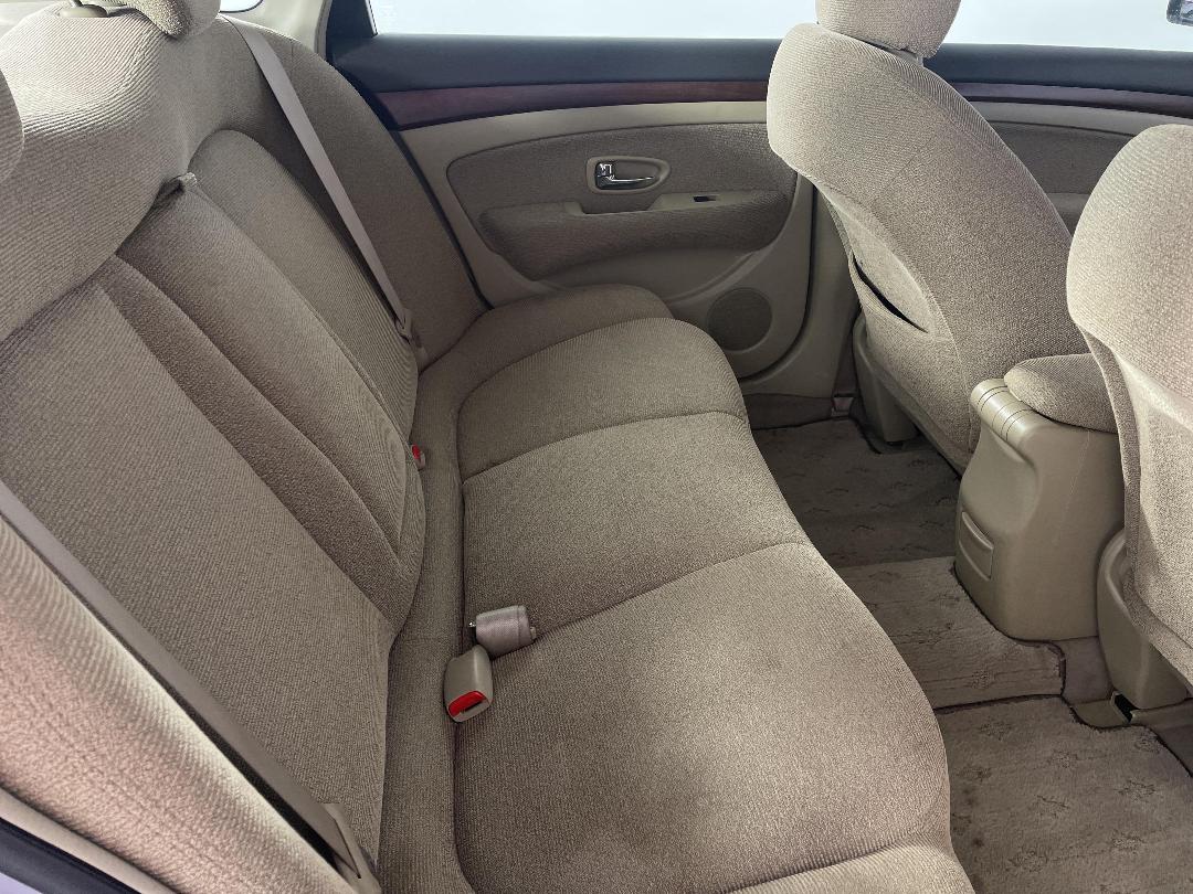 Photo '20' of Nissan Bluebird Photo '20' of Nissan Bluebird