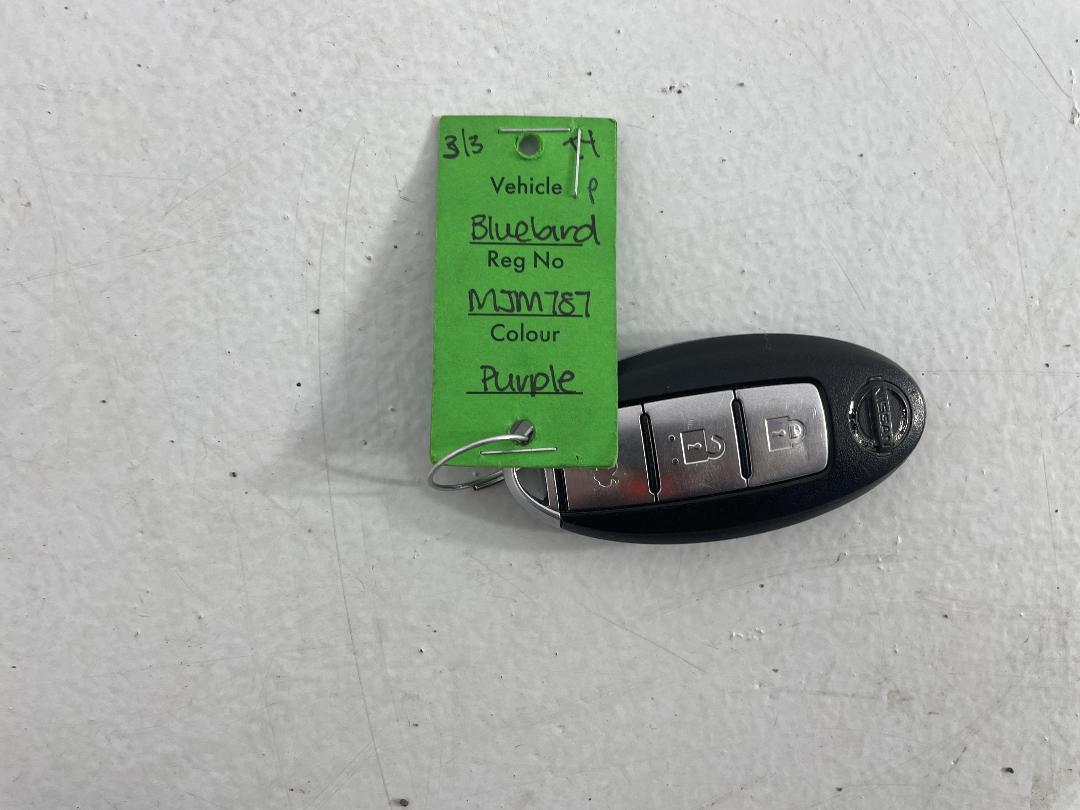 Photo '22' of Nissan Bluebird Photo '22' of Nissan Bluebird