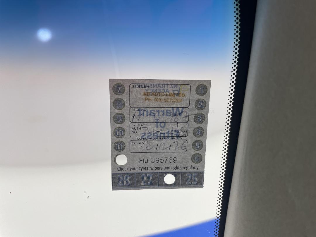 Photo '25' of Nissan Bluebird Photo '25' of Nissan Bluebird