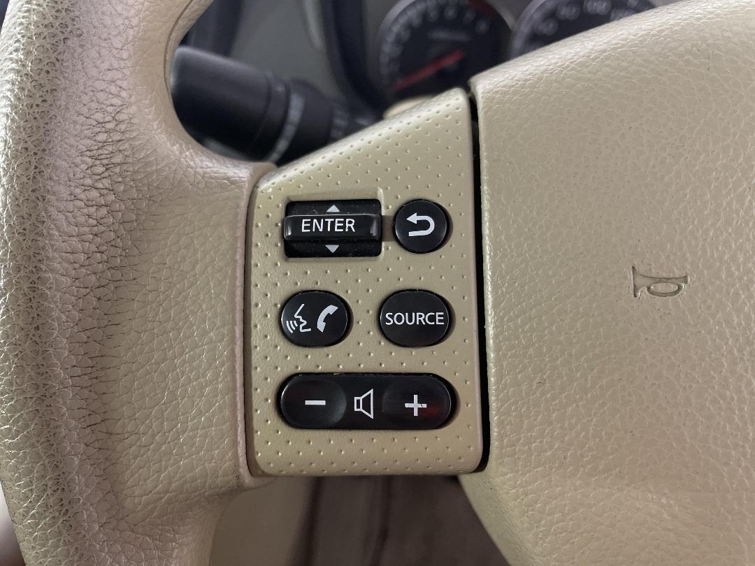 Photo '23' of Nissan Bluebird Photo '23' of Nissan Bluebird