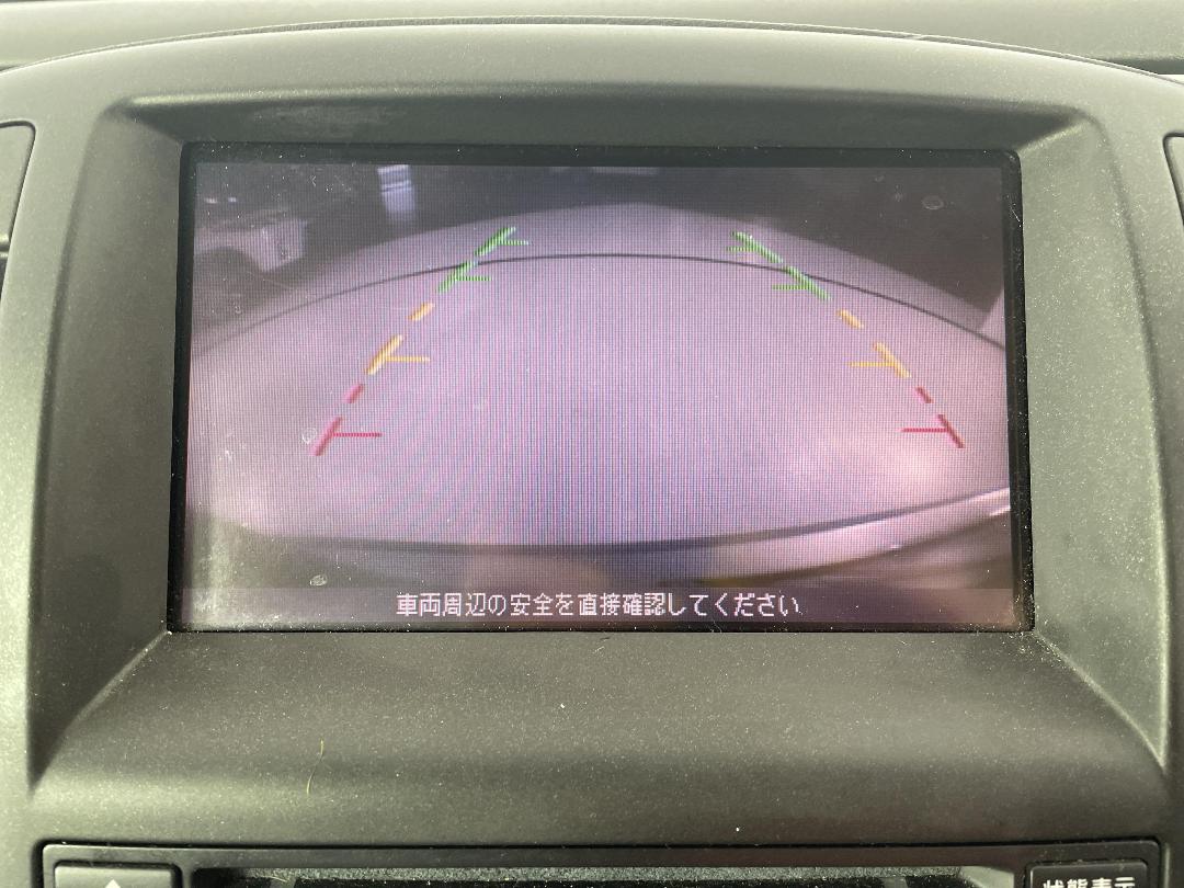 Photo '24' of Nissan Bluebird Photo '24' of Nissan Bluebird