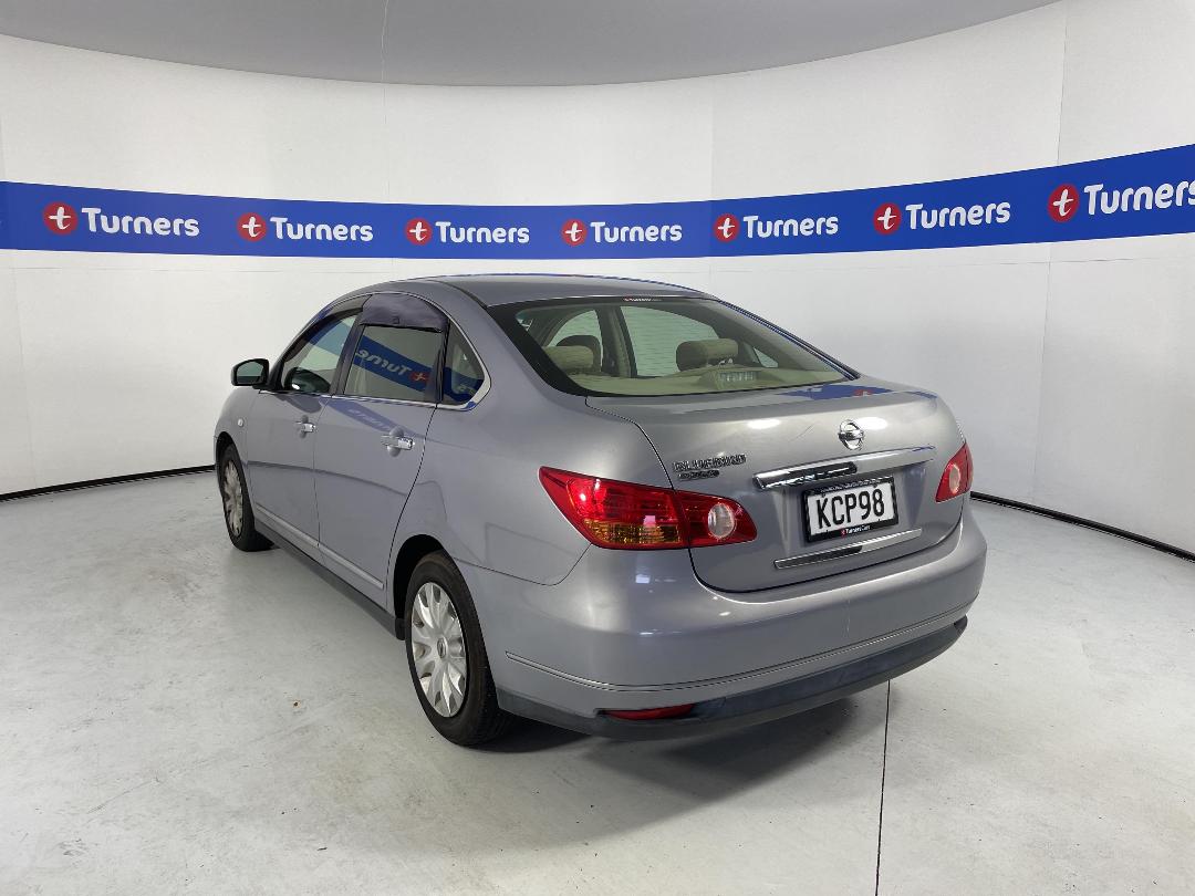 Photo '5' of Nissan Bluebird Photo '5' of Nissan Bluebird