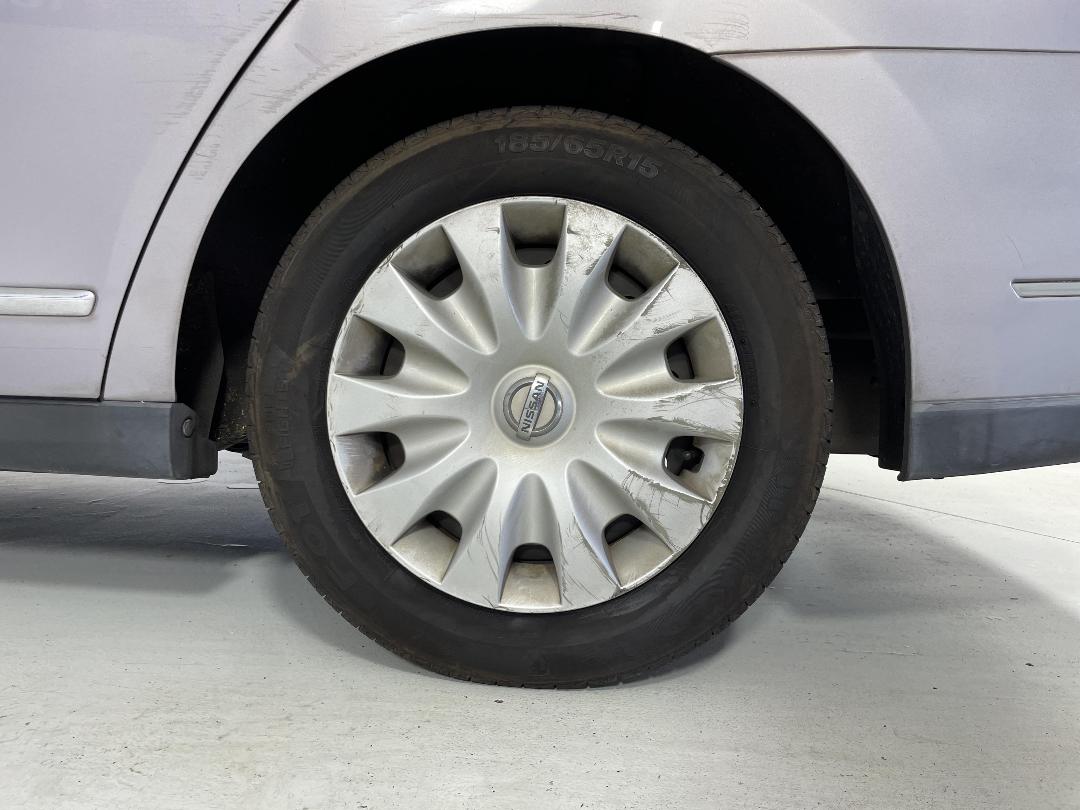 Photo '11' of Nissan Bluebird Photo '11' of Nissan Bluebird