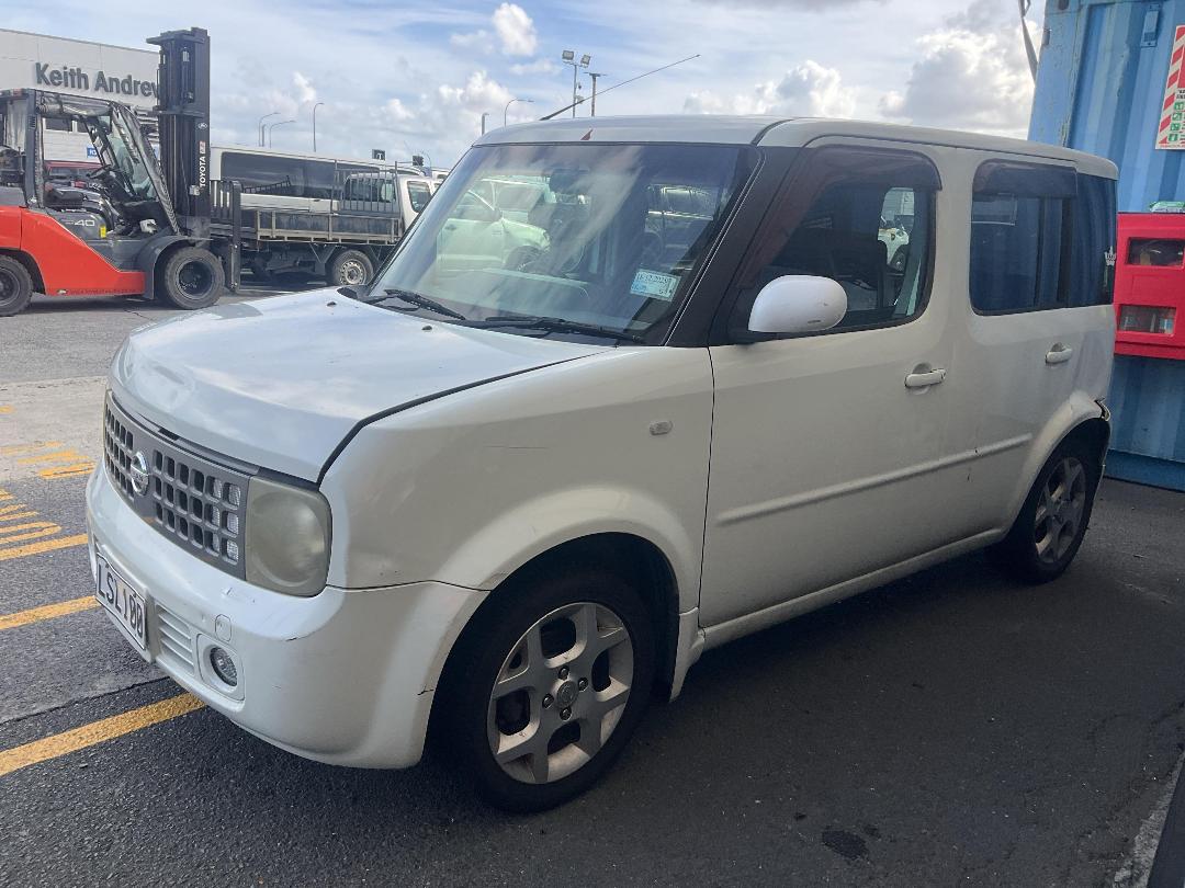 Photo '4' of Nissan Cube