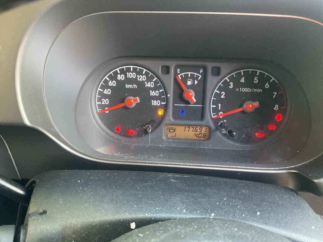 Photo '27' of Nissan Cube